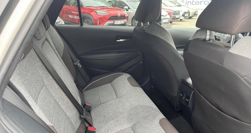 Toyota Corolla cena 117900 przebieg: 70605, rok produkcji 2021 z Radzymin małe 301